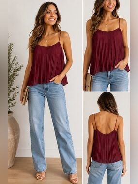 Abercrombie & Fitch Burgundy Pleated Spaghetti‎ Strap Top Medium
